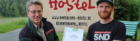 (Deutsch) Das Hinterland Hostel im Kurort Rathen ist neuer Nationalparkpartner